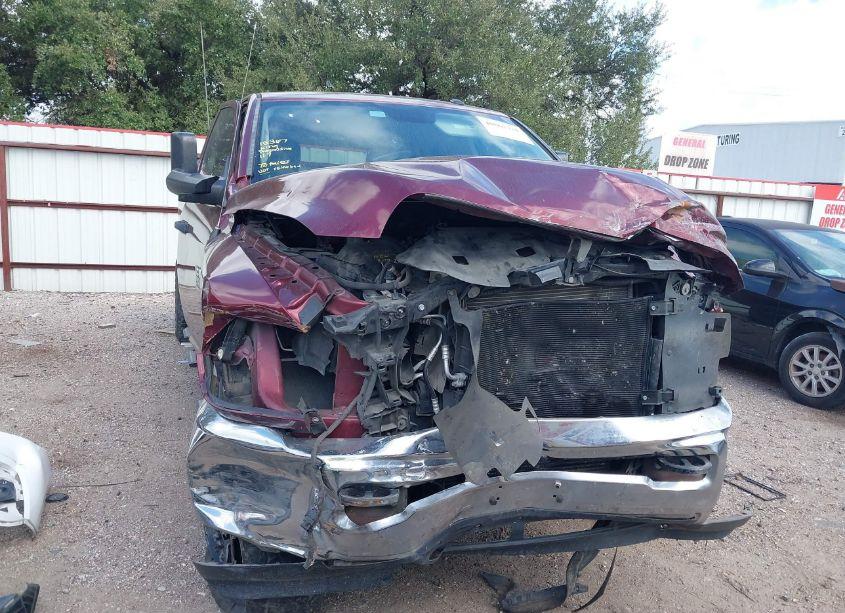 Photo 12 of 2018 Ram 2500 TRADESMAN 4X4 8' BOX (VIN 3C6UR5HL8JG139378)