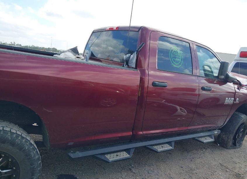 Photo 13 of 2018 Ram 2500 TRADESMAN 4X4 8' BOX (VIN 3C6UR5HL8JG139378)