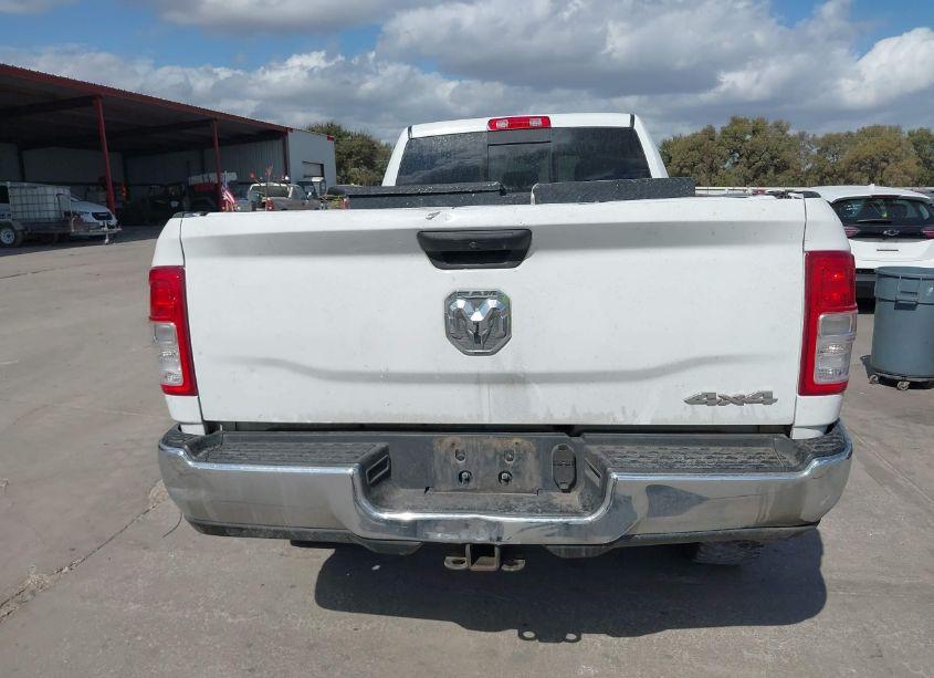 Photo 16 of 2019 Ram 2500 TRADESMAN 4X4 8' BOX (VIN 3C6UR5HL9KG639941)