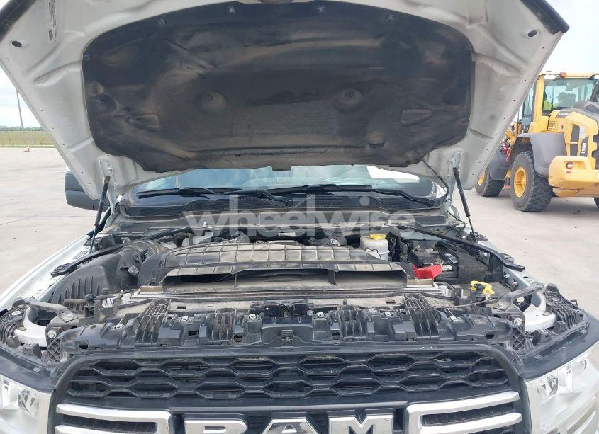 Photo 10 of 2024 Ram 2500 TRADESMAN 4X4 8' BOX (VIN 3C6UR5HL9RG218229)