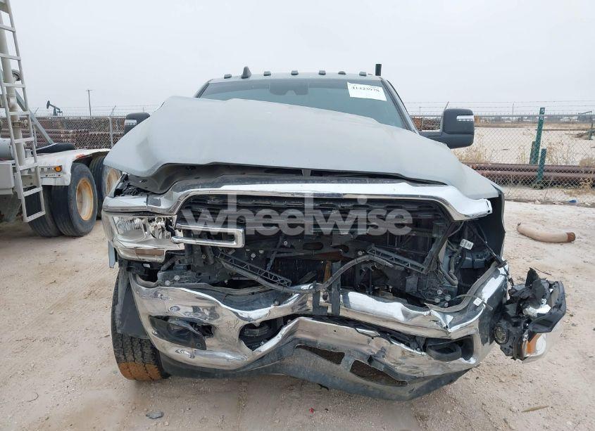 Photo 12 of 2024 Ram 2500 BIG HORN 4X4 8' BOX (VIN 3C6UR5JJ9RG134825)