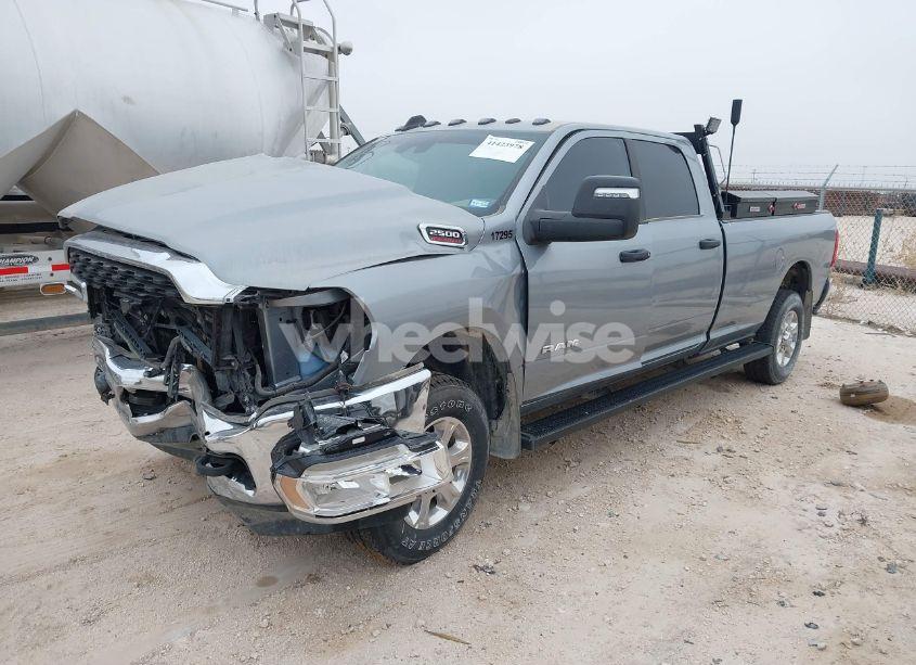 Photo 2 of 2024 Ram 2500 BIG HORN 4X4 8' BOX (VIN 3C6UR5JJ9RG134825)