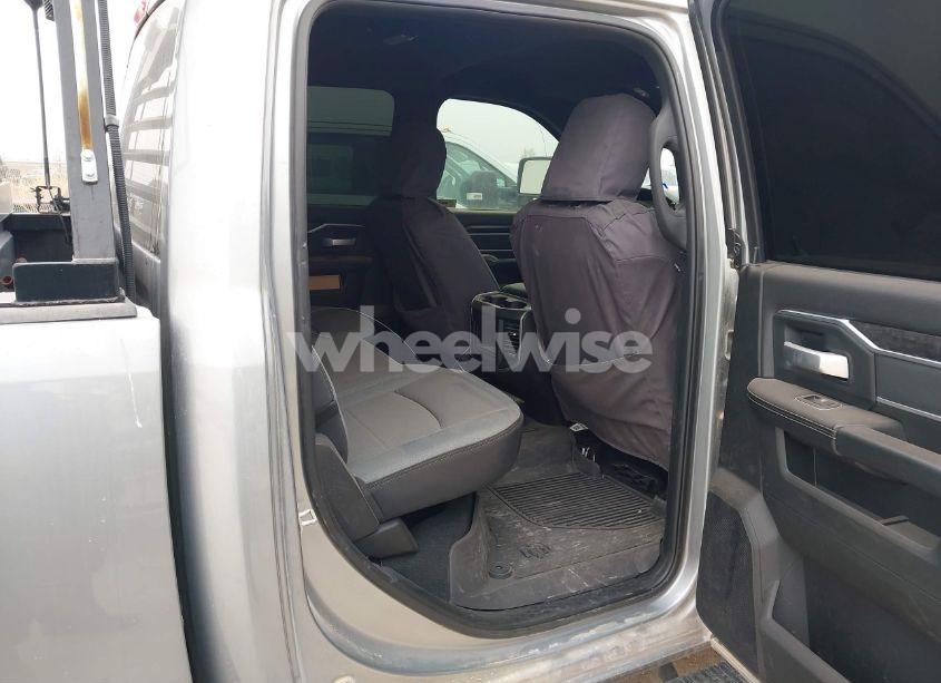 Photo 8 of 2024 Ram 2500 BIG HORN 4X4 8' BOX (VIN 3C6UR5JJ9RG134825)