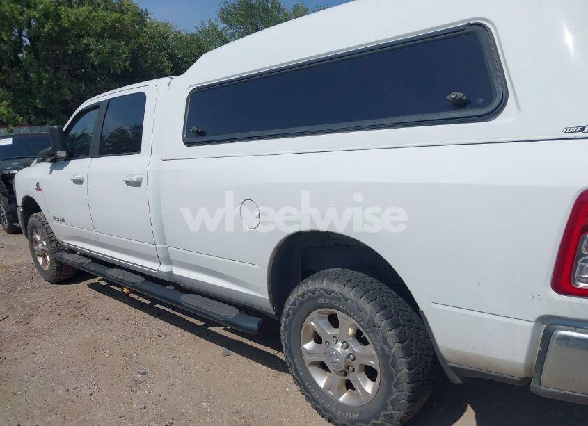 Photo 15 of 2021 Ram 2500 BIG HORN 4X4 8' BOX (VIN 3C6UR5JL1MG652017)