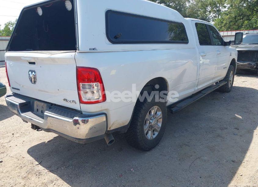 Photo 4 of 2021 Ram 2500 BIG HORN 4X4 8' BOX (VIN 3C6UR5JL1MG652017)