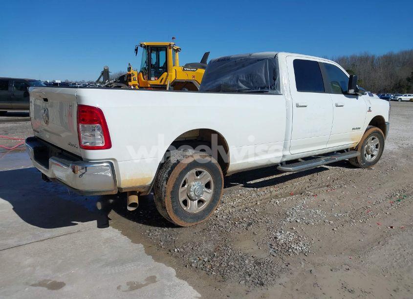 Photo 4 of 2022 Ram 2500 BIG HORN 4X4 8' BOX (VIN 3C6UR5JL2NG297439)