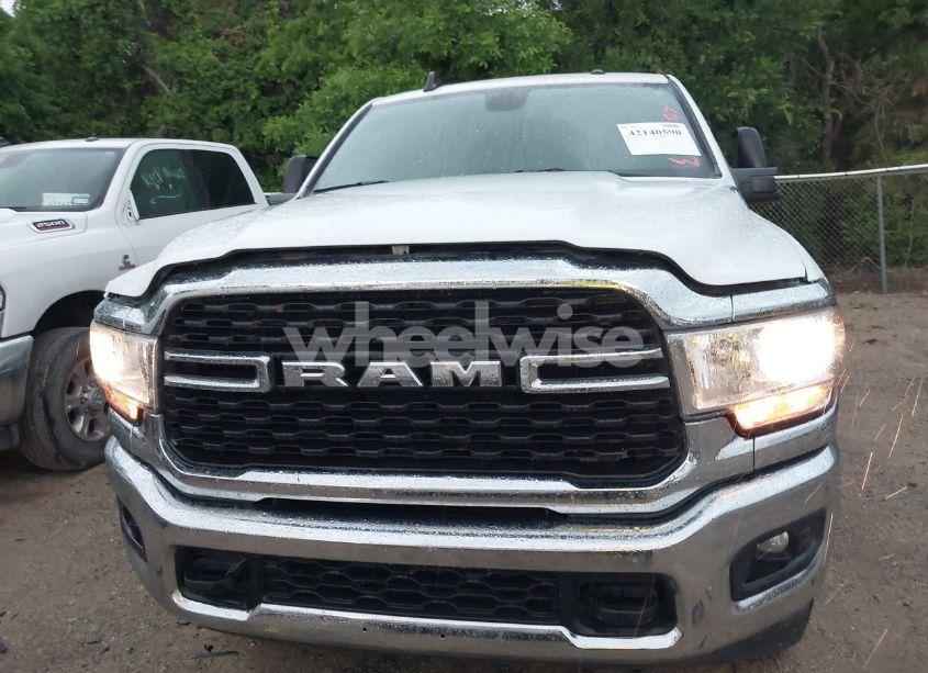 Photo 12 of 2024 Ram 2500 BIG HORN 4X4 8' BOX (VIN 3C6UR5JL5RG337647)