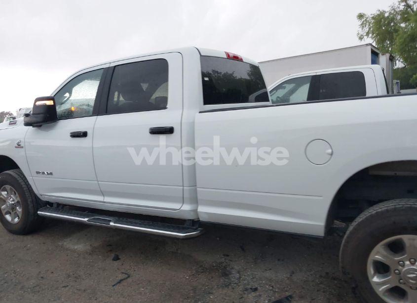 Photo 14 of 2024 Ram 2500 BIG HORN 4X4 8' BOX (VIN 3C6UR5JL5RG337647)