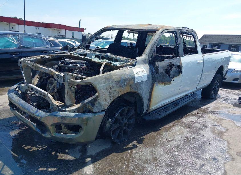 Photo 2 of 2022 Ram 2500 (VIN 3C6UR5JL9NG248335)