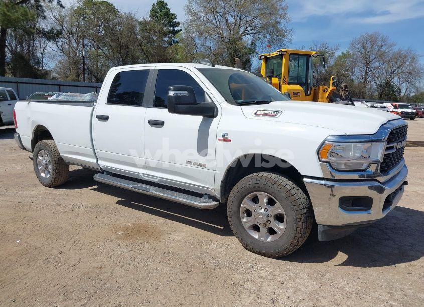 2024 Ram 2500 BIG HORN 4X4 8' BOX (VIN 3C6UR5JLXRG340205) main photo