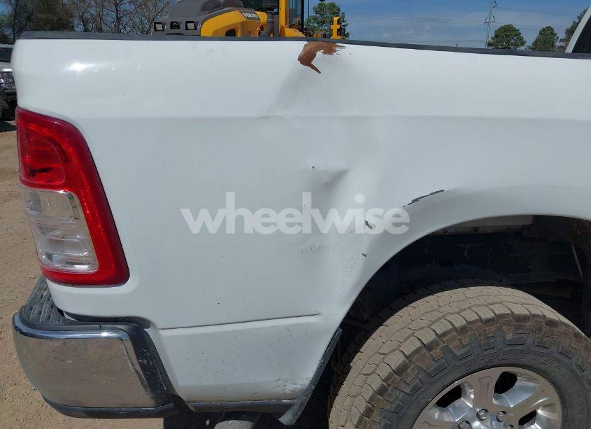 Photo 6 of 2024 Ram 2500 BIG HORN 4X4 8' BOX (VIN 3C6UR5JLXRG340205)