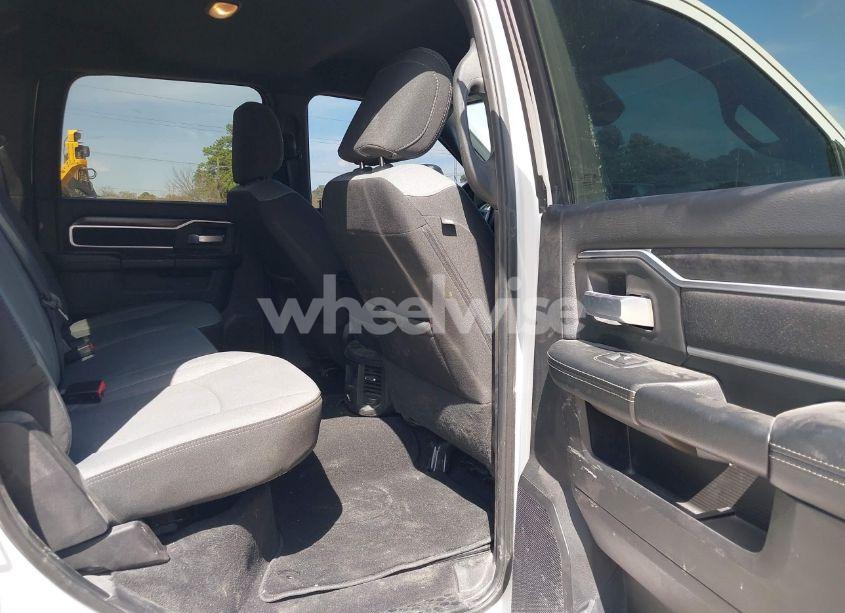 Photo 8 of 2024 Ram 2500 BIG HORN 4X4 8' BOX (VIN 3C6UR5JLXRG340205)