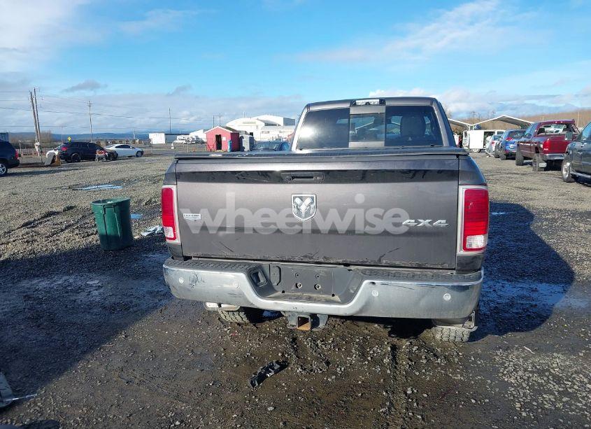 Photo 17 of 2018 Ram 2500 LARAMIE 4X4 8' BOX (VIN 3C6UR5KL2JG288703)