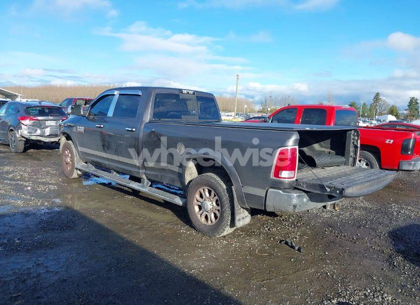 Photo 3 of 2018 Ram 2500 LARAMIE 4X4 8' BOX (VIN 3C6UR5KL2JG288703)