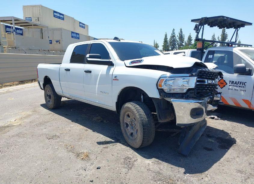 2022 Ram 2500 BIG HORN MEGA CAB 4X4 6'4' BOX (VIN 3C6UR5ML4NG324197) main photo