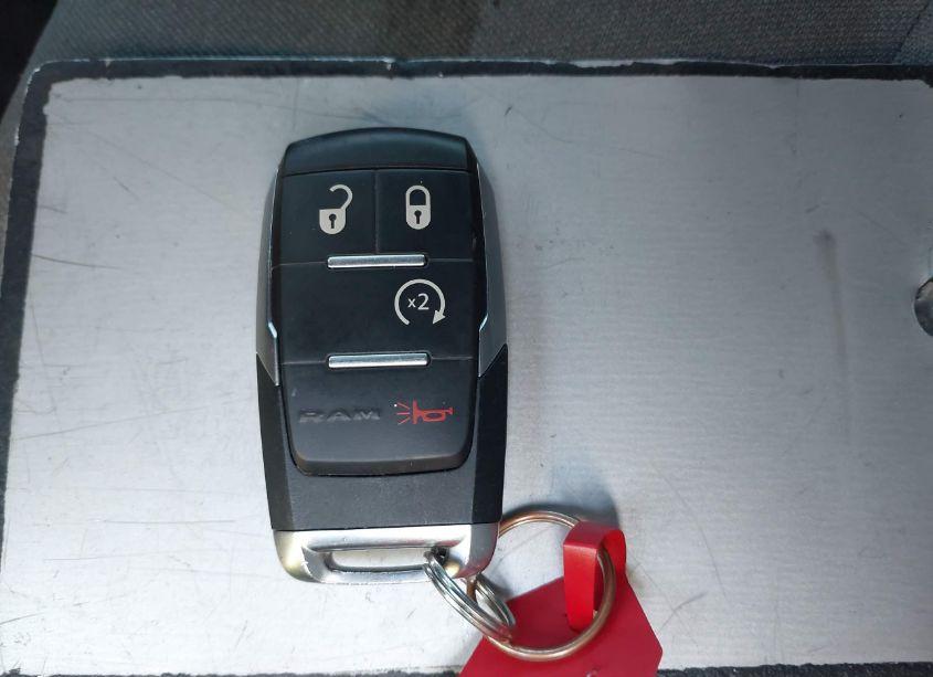 Photo 11 of 2022 Ram 2500 BIG HORN MEGA CAB 4X4 6'4' BOX (VIN 3C6UR5ML4NG324197)