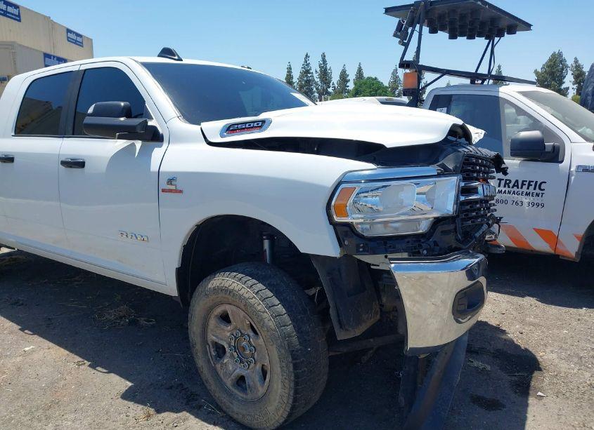 Photo 21 of 2022 Ram 2500 BIG HORN MEGA CAB 4X4 6'4' BOX (VIN 3C6UR5ML4NG324197)