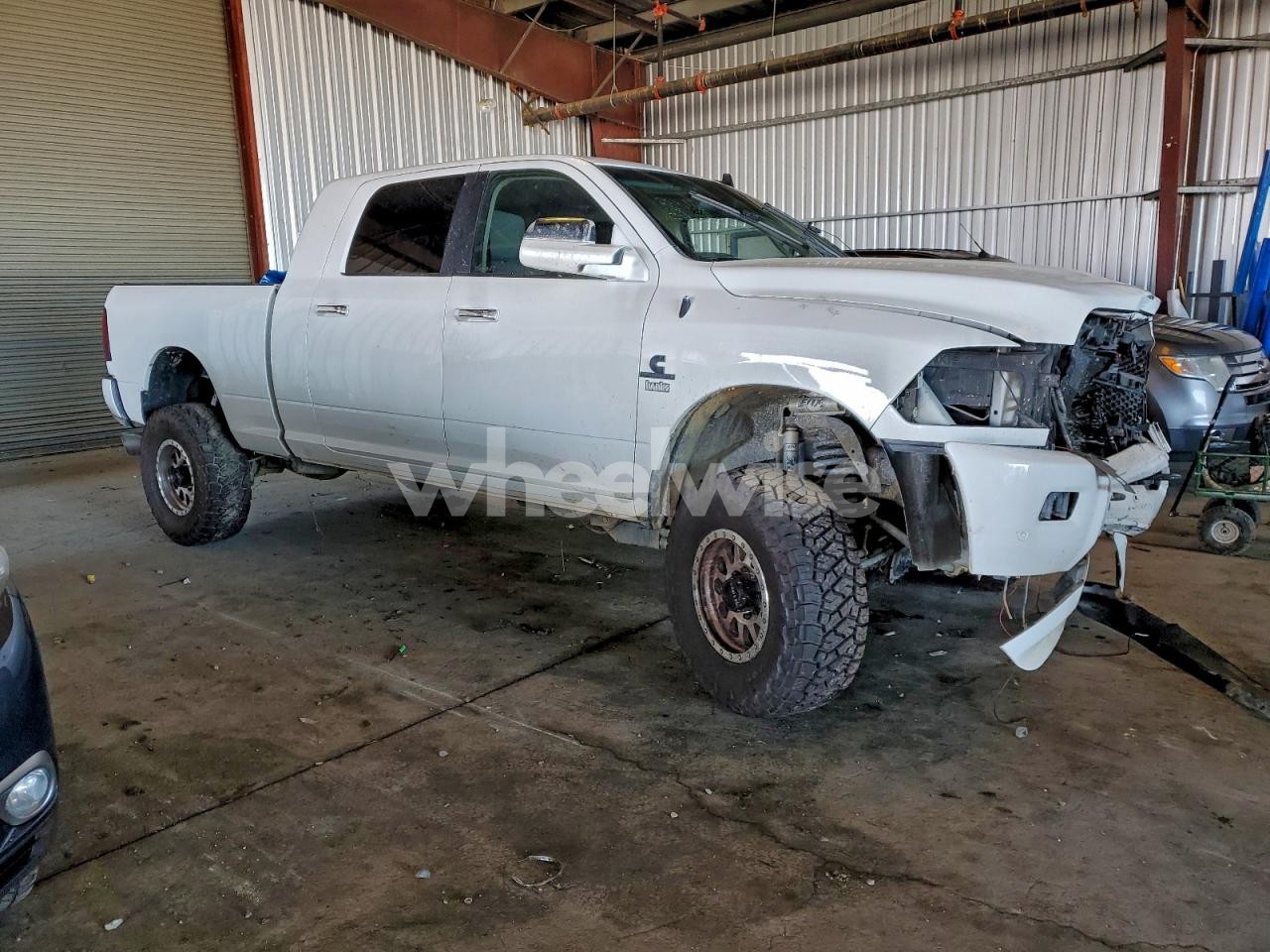 Photo 4 of 2015 RAM 2500 SLT N/A (VIN 3C6UR5MLXFG513972)