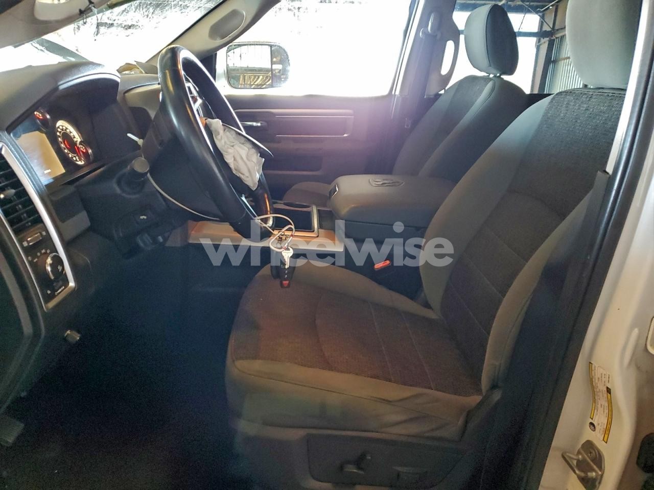 Photo 7 of 2015 RAM 2500 SLT N/A (VIN 3C6UR5MLXFG513972)