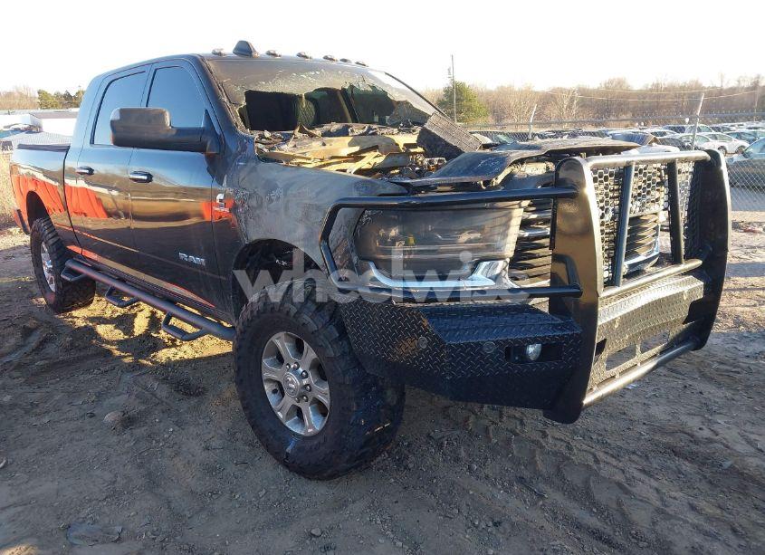 2019 Ram 2500 BIG HORN 4X4 6'4 BOX (VIN 3C6UR5MLXKG623270) main photo