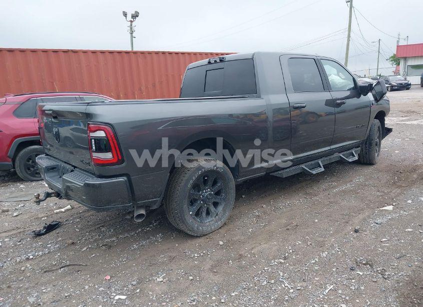 Photo 4 of 2024 Ram 2500 LARAMIE CREW CAB 4X4 6'4 BOX (VIN 3C6UR5NL0RG329918)