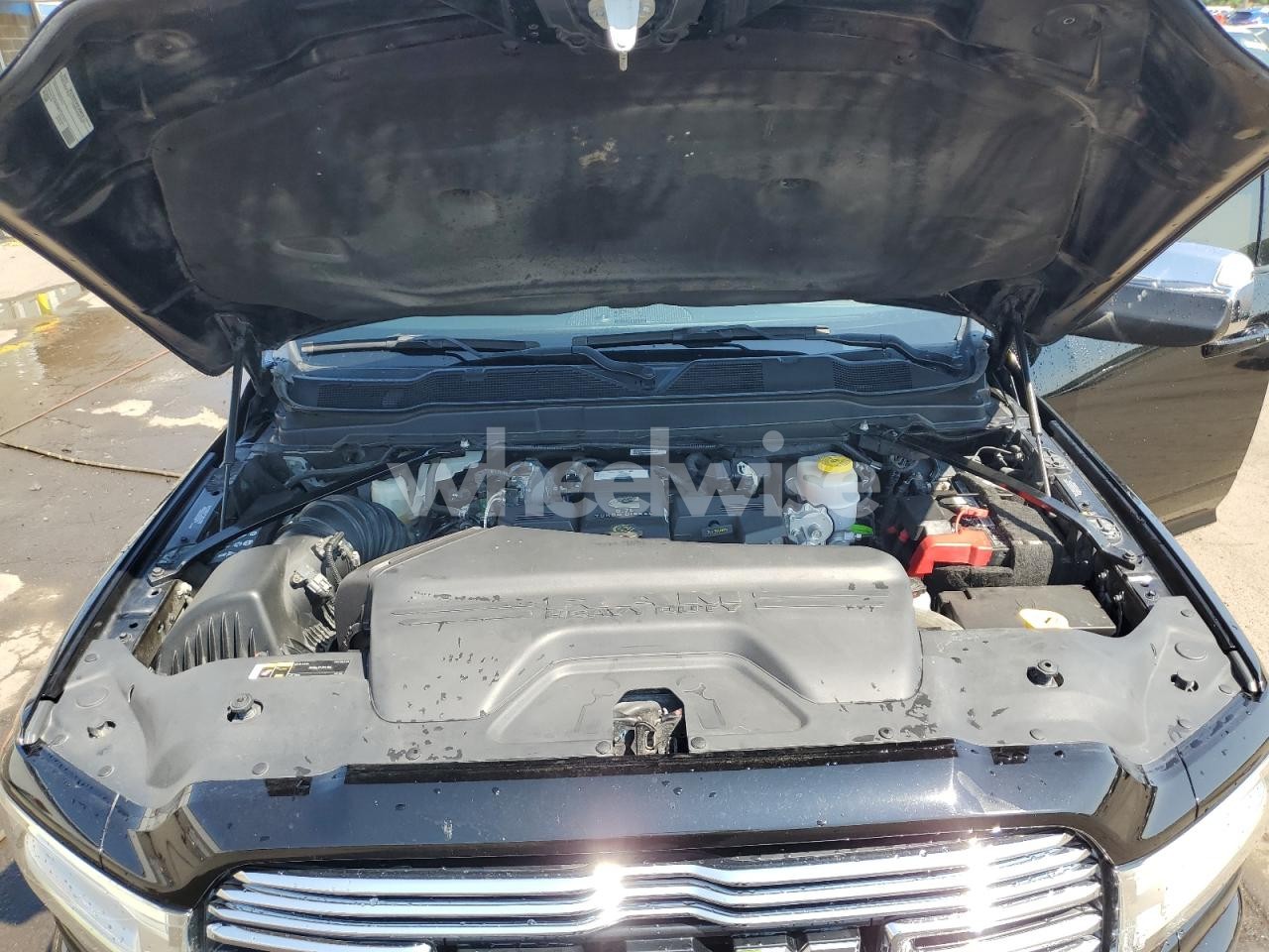 Photo 11 of 2022 RAM 2500 LARAMIE (VIN 3C6UR5NL1NG372884)