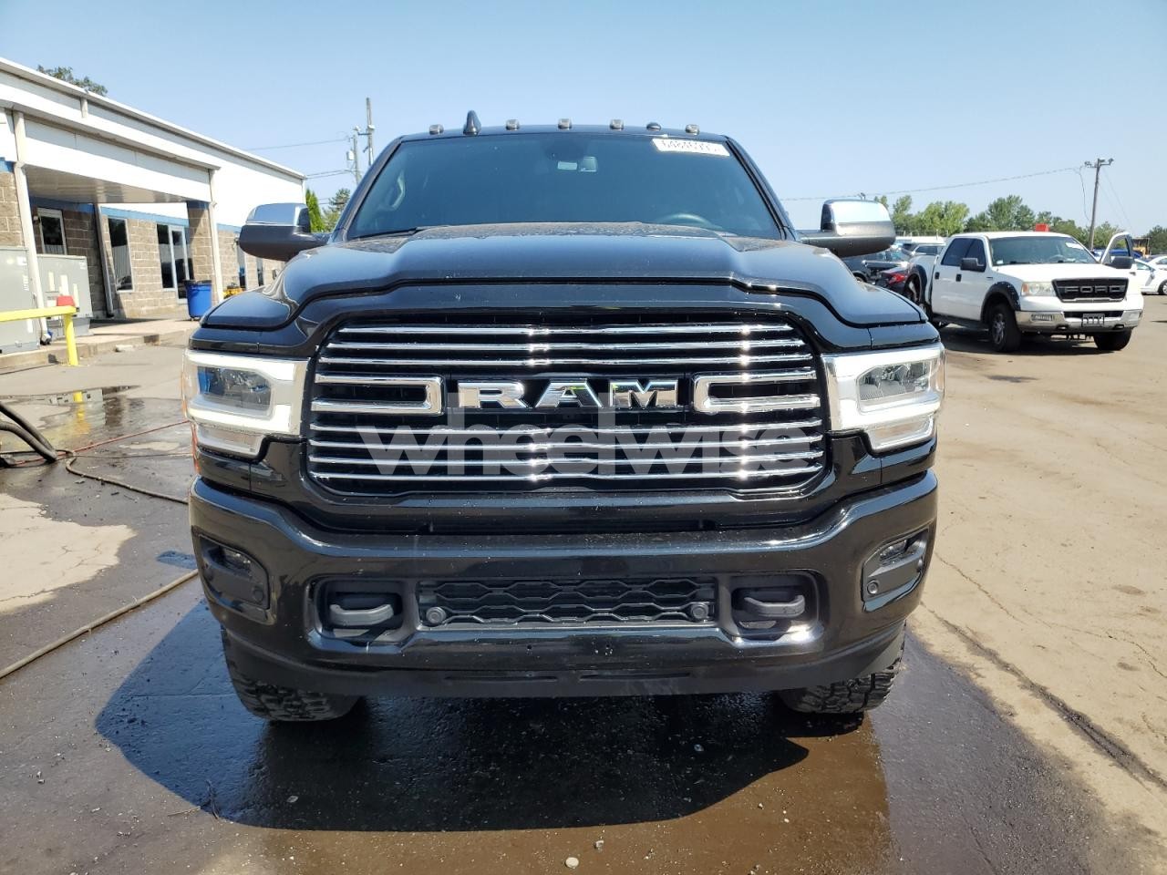 Photo 5 of 2022 RAM 2500 LARAMIE (VIN 3C6UR5NL1NG372884)