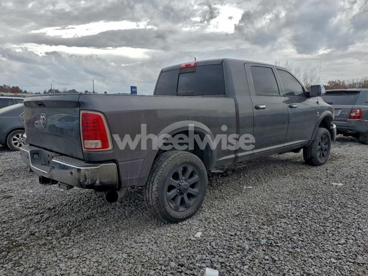 Photo 3 of 2014 RAM 2500 LARAMIE (VIN 3C6UR5NL2EG218801)