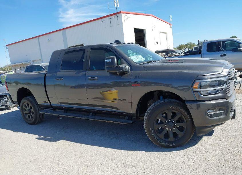 Photo 13 of 2024 Ram 2500 LARAMIE CREW CAB 4X4 6'4 BOX (VIN 3C6UR5NL2RG315549)