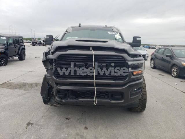 Photo 4 of 2024 RAM 2500 LARAMIE (VIN 3C6UR5NL3RG223592)