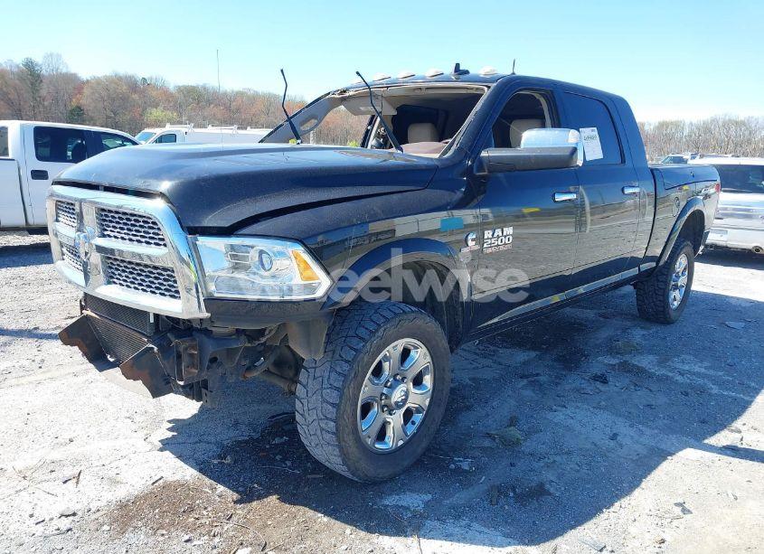 Photo 2 of 2018 Ram 2500 LARAMIE 4X4 6'4 BOX (VIN 3C6UR5NL5JG315081)