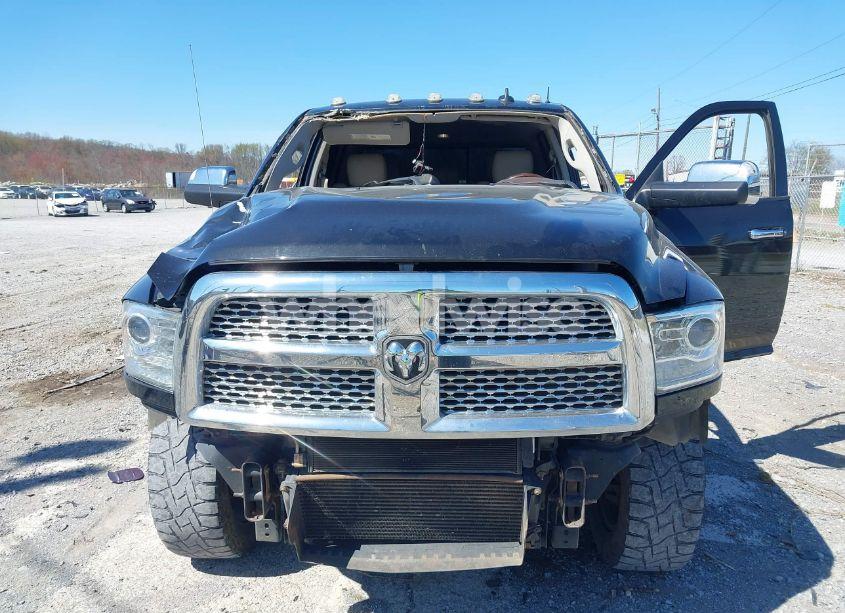 Photo 6 of 2018 Ram 2500 LARAMIE 4X4 6'4 BOX (VIN 3C6UR5NL5JG315081)