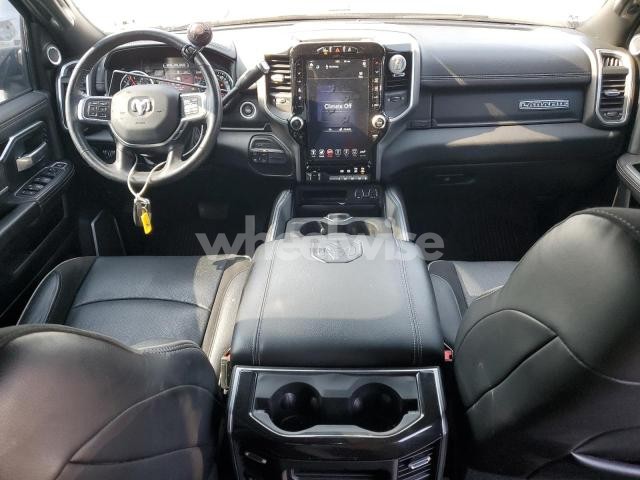 Photo 3 of 2020 RAM 2500 LARAMIE (VIN 3C6UR5NL5LG150037)