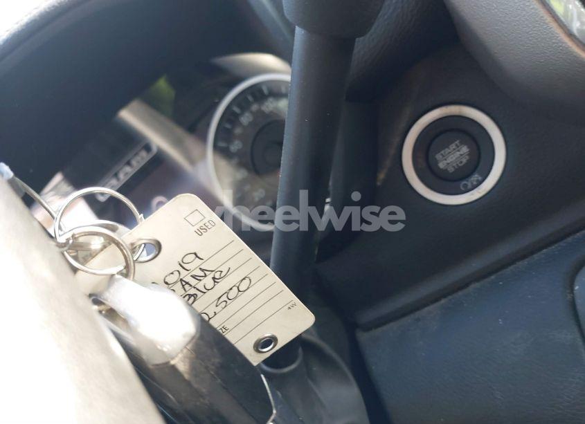 Photo 11 of 2019 Ram 2500 LARAMIE 4X4 6'4 BOX (VIN 3C6UR5NL7KG677124)