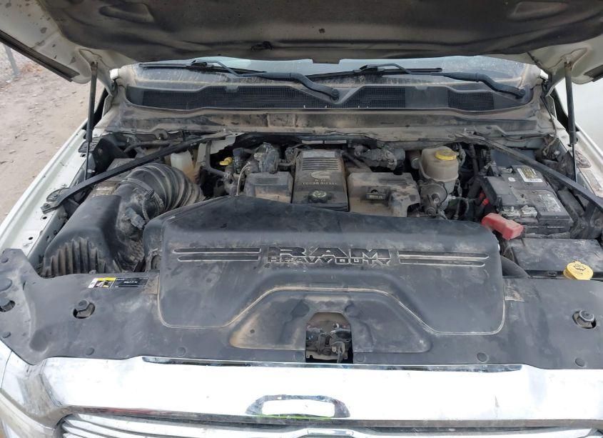 Photo 10 of 2019 Ram 2500 LARAMIE 4X4 6'4 BOX (VIN 3C6UR5NL8KG514496)