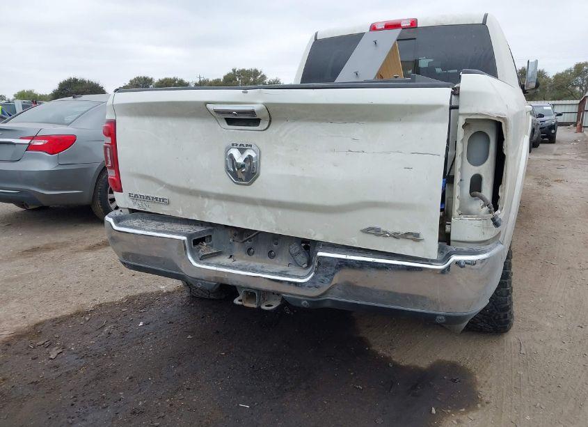 Photo 12 of 2019 Ram 2500 LARAMIE 4X4 6'4 BOX (VIN 3C6UR5NL8KG514496)