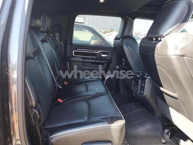 Photo 8 of 2020 RAM 2500 LARAMIE (VIN 3C6UR5NL9LG213771)