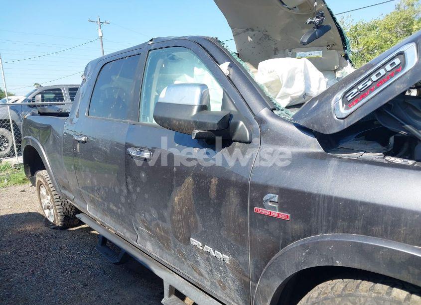 Photo 12 of 2020 Ram 2500 LARAMIE 4X4 6'4 BOX (VIN 3C6UR5NLXLG314141)