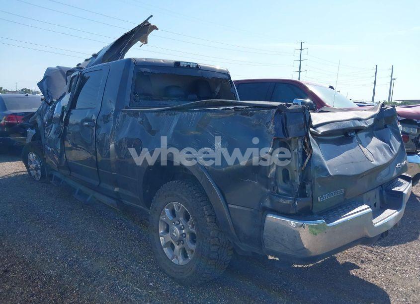 Photo 3 of 2020 Ram 2500 LARAMIE 4X4 6'4 BOX (VIN 3C6UR5NLXLG314141)