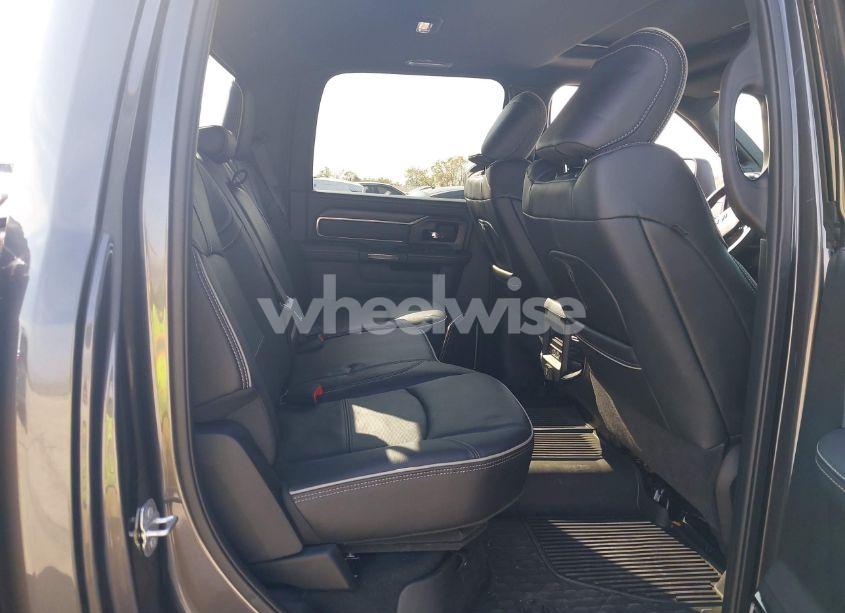 Photo 8 of 2024 Ram 2500 (VIN 3C6UR5SL0RG187087)