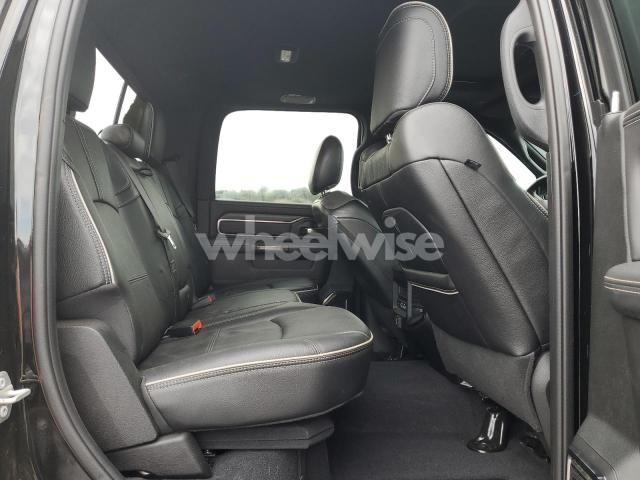 Photo 7 of 2024 RAM 2500 LIMITED (VIN 3C6UR5SL2RG145729)