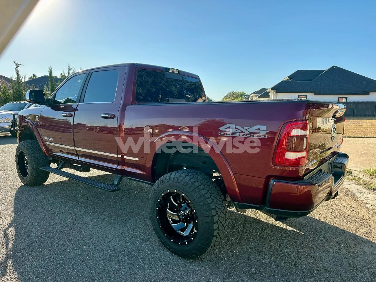 Photo 3 of 2022 RAM 2500 LIMITED (VIN 3C6UR5SLXNG108762)