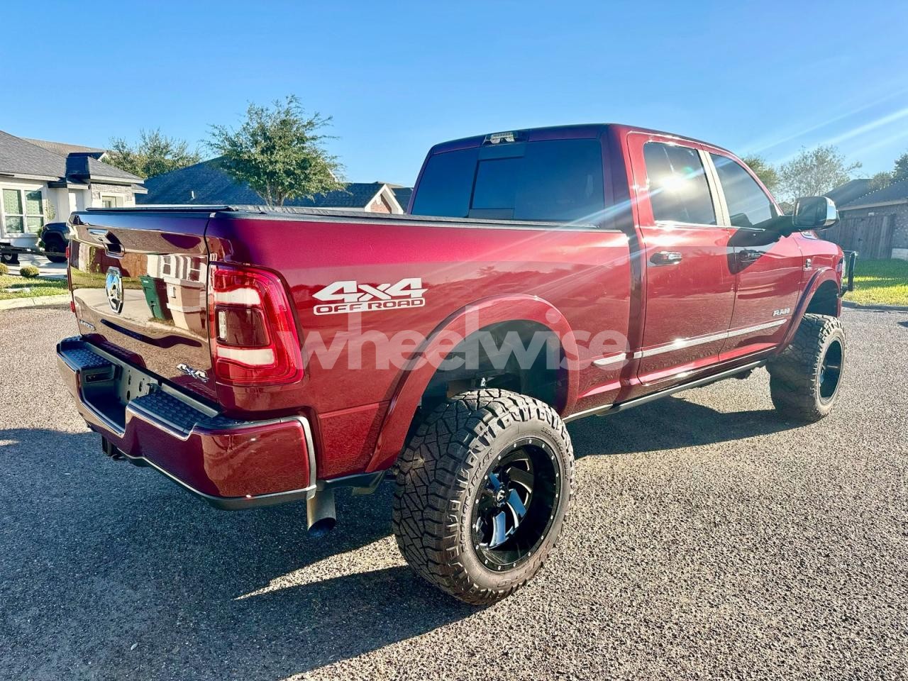 Photo 4 of 2022 RAM 2500 LIMITED (VIN 3C6UR5SLXNG108762)