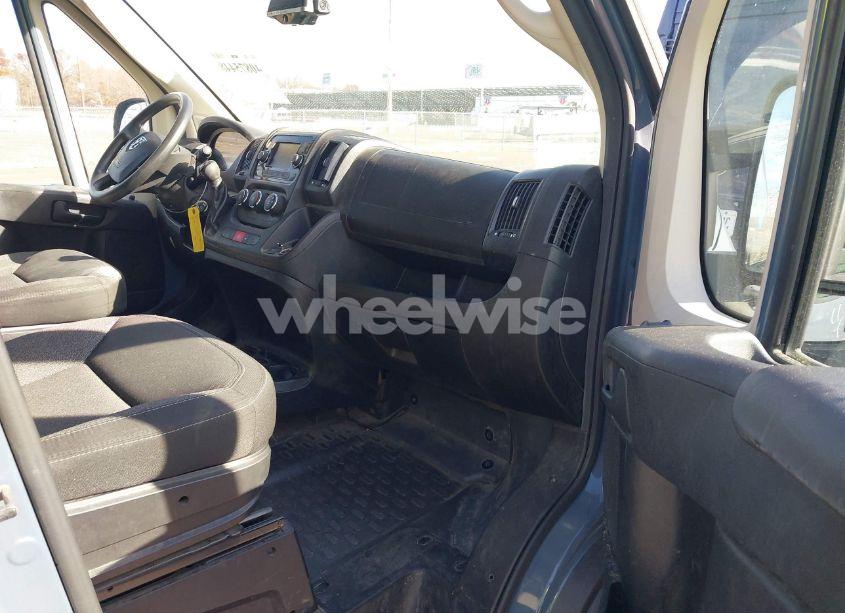 Photo 5 of 2019 Ram Promaster 3500 CARGO VAN HIGH ROOF 159 WB EXT (VIN 3C6URVJG1KE548431)