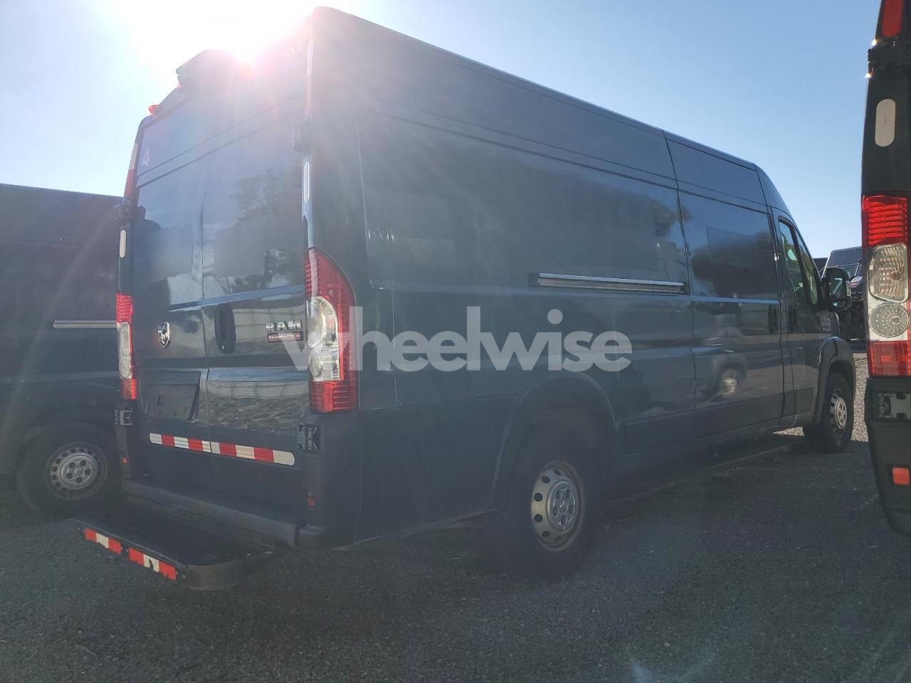 Photo 3 of 2020 RAM PROMASTER 3500 3500 HIGH (VIN 3C6URVJG2LE140179)