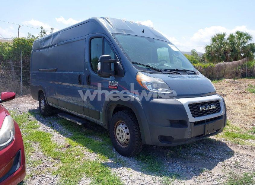 2019 Ram Promaster 3500 CARGO VAN HIGH ROOF 159 WB EXT (VIN 3C6URVJG4KE558841) main photo