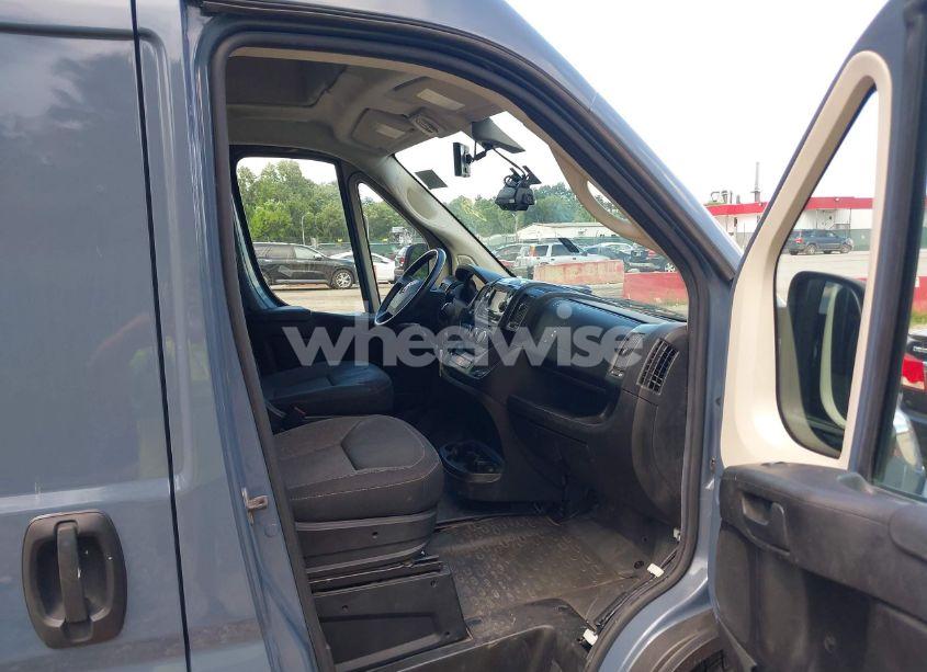 Photo 5 of 2020 Ram Promaster 3500 CARGO VAN HIGH ROOF 159 WB EXT (VIN 3C6URVJG4LE117342)