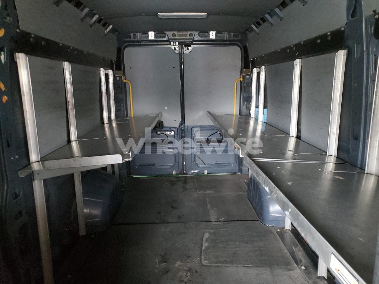 Photo 10 of 2020 RAM PROMASTER 3500 3500 HIGH (VIN 3C6URVJG4LE128938)