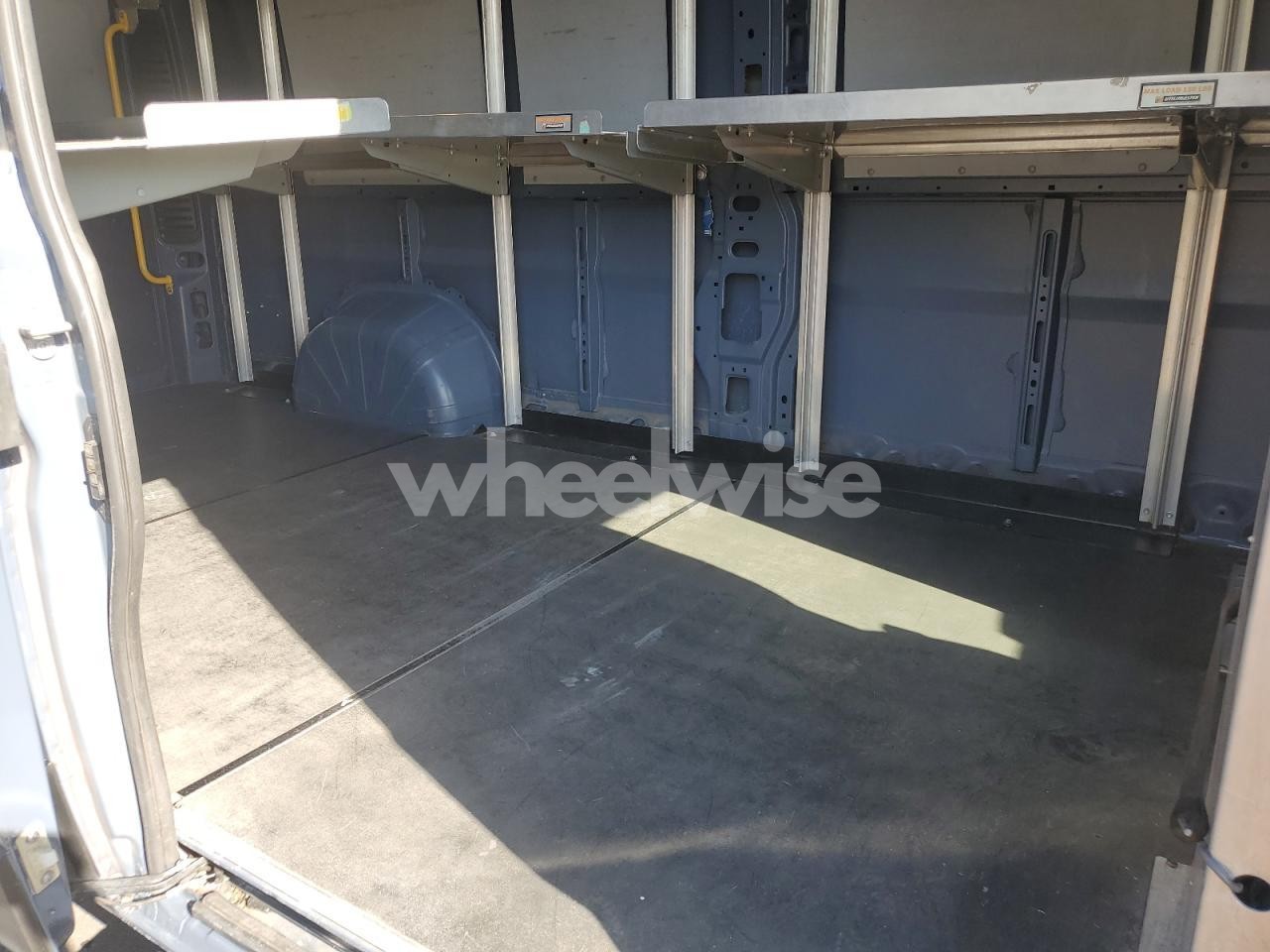 Photo 11 of 2020 RAM PROMASTER 3500 3500 HIGH (VIN 3C6URVJG4LE129541)