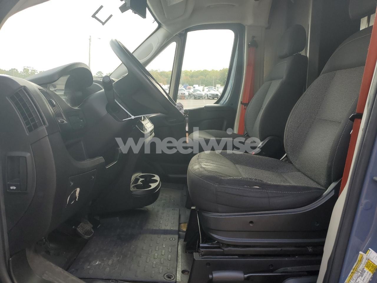 Photo 7 of 2020 RAM PROMASTER 3500 3500 HIGH (VIN 3C6URVJG4LE129572)